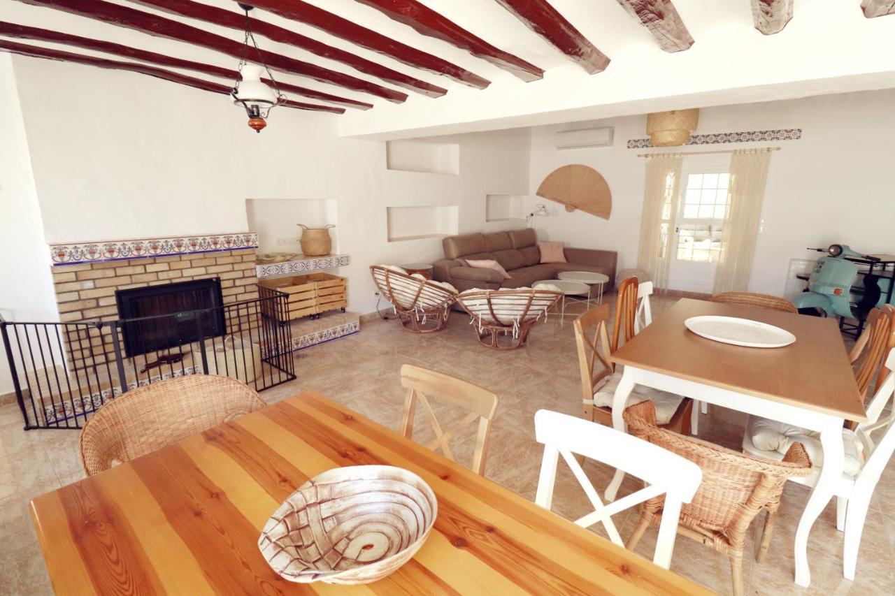 Tinarejos Casa Rural Ideal Para Escapadas Con Barbacoa Y Spa מראה חיצוני תמונה