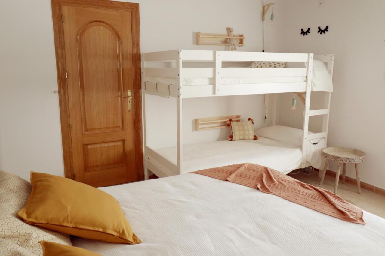 Tinarejos Casa Rural Ideal Para Escapadas Con Barbacoa Y Spa מראה חיצוני תמונה
